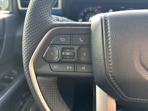 Used 2025 Toyota Tacoma TRD Off-Road w/ TRD Off Road Upgrade Package image 14