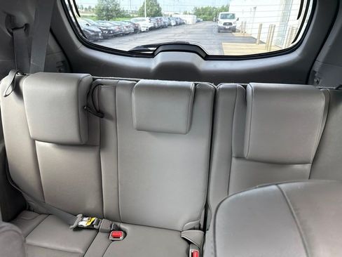 Used 2019 Toyota Highlander XLE AWD/4WD image 11