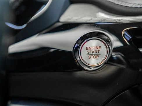 Used 2022 Acura MDX Advance image 24