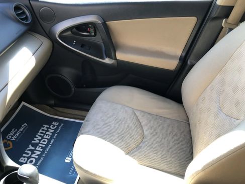 Used 2012 Toyota RAV4 4WD w/ Value Pkg image 23