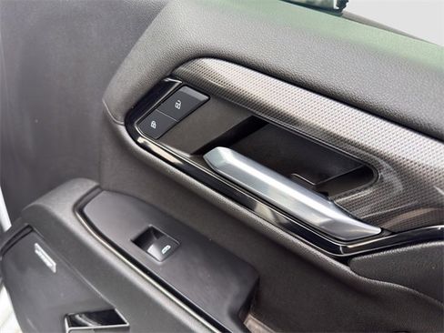 Used 2024 GMC Sierra 2500 AT4 w/ AT4 Preferred Package image 16