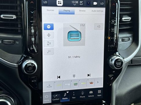 Used 2024 RAM 2500 Big Horn w/ Night Edition image 21