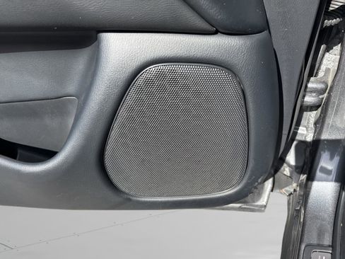Used 2020 Nissan Pathfinder SL FWD image 24