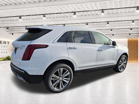 New 2026 Cadillac XT5 Premium Luxury w/ Driver Assist Package FWD image 10