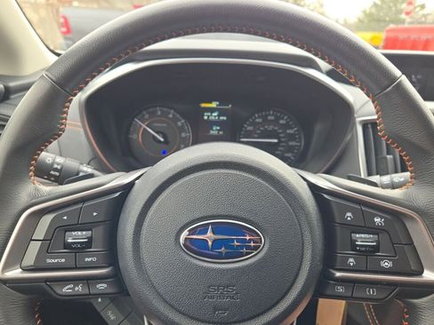 Used 2023 Subaru Crosstrek 2.0i Premium image 29