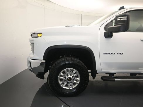 Certified 2025 Chevrolet Silverado 2500 LT w/ Convenience Package AWD/4WD image 9