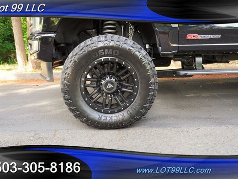 Used 2024 Ford F250 Platinum AWD/4WD image 4