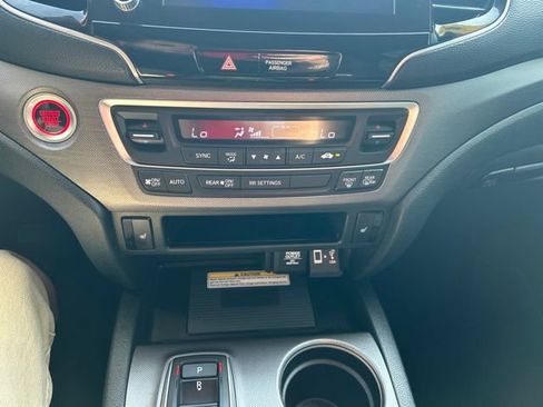 Used 2023 Honda Ridgeline RTL-E image 23
