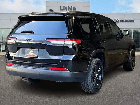Used 2021 Jeep Grand Cherokee L Laredo image 23