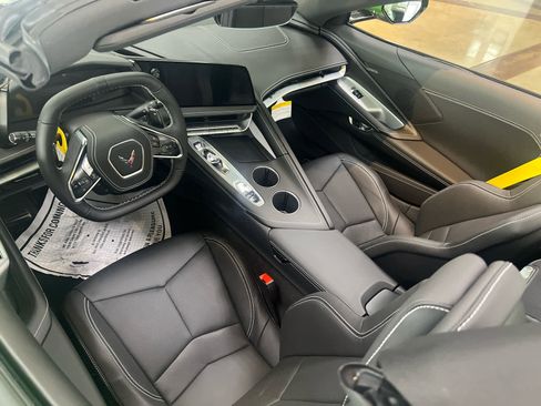 New 2026 Chevrolet Corvette Stingray Convertible w/ Z51 Performance Package RWD image 8