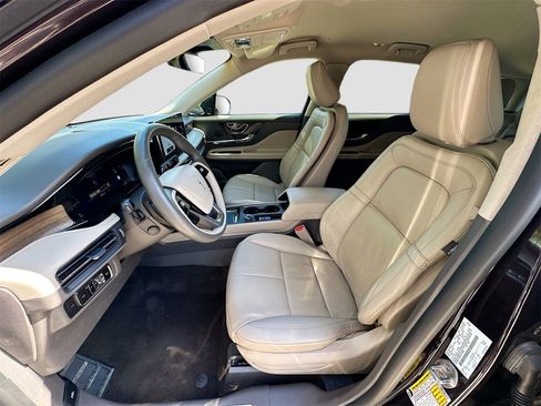 Used 2023 Lincoln Corsair Reserve w/ Equipment Group 201A image 21