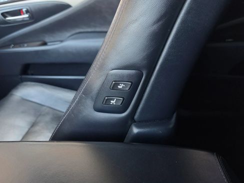 Used 2014 Lexus LS 460 w/ Comfort Package RWD image 37