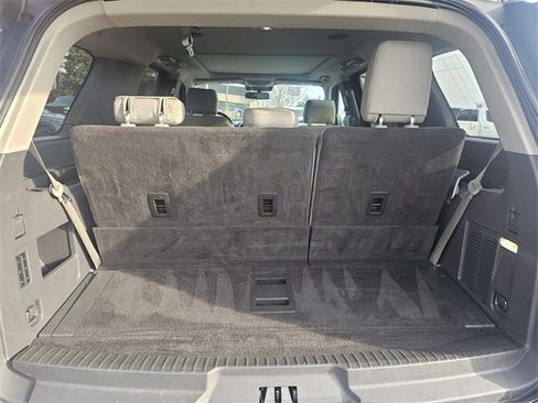 Used 2020 Ford Expedition Limited w/ Equipment Group 302A image 13