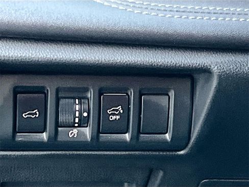 Used 2023 Subaru Outback Touring XT image 10