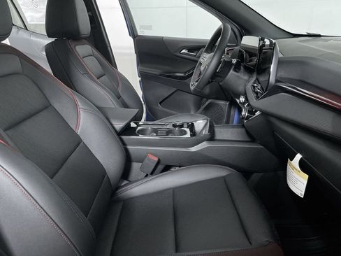 New 2026 Chevrolet Equinox RS w/ LPO, Floor Liner Package image 28