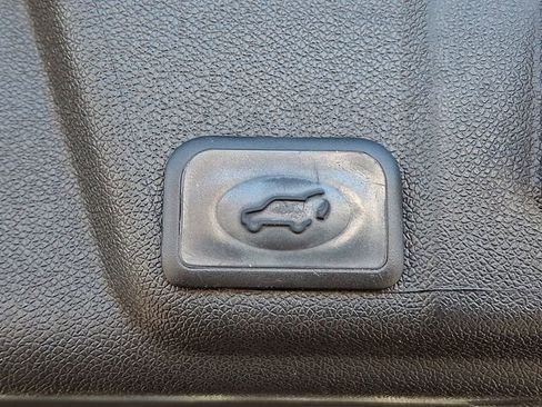 Used 2016 Buick Enclave Leather image 31