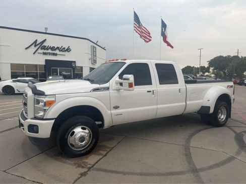 Used 2015 Ford F350 King Ranch w/ FX4 Off-Road Package AWD/4WD image 1