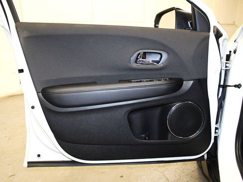 Used 2022 Honda HR-V EX image 24