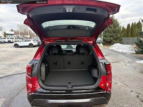 New 2026 GMC Terrain AT4 w/ Technology Package II image 10