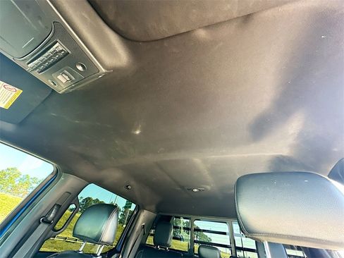 Used 2022 Ford F450 Lariat image 11