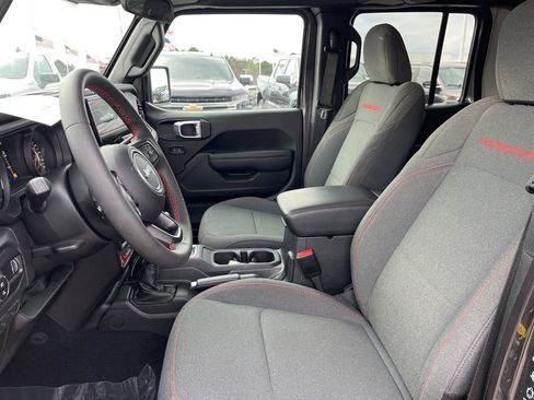 Used 2024 Jeep Gladiator Rubicon image 13