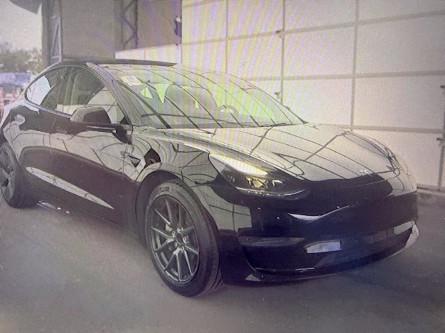 Used 2023 Tesla Model 3 Standard Range RWD image 1