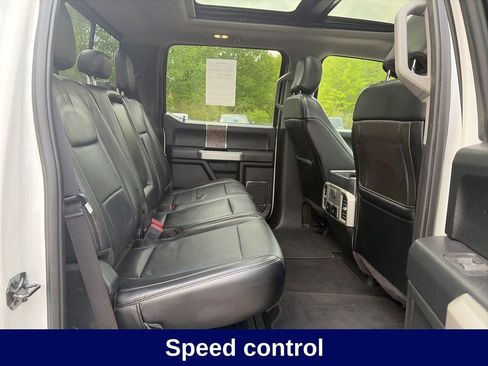 Used 2019 Ford F350 Lariat w/ Lariat Ultimate Package AWD/4WD image 31