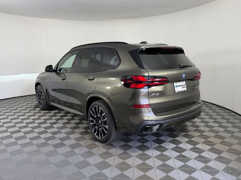 New 2026 BMW X5 xDrive50e w/ M Sport Package image 3