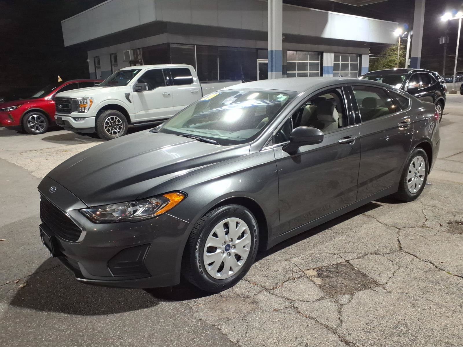 Used 2020 Ford Fusion S FWD image 7