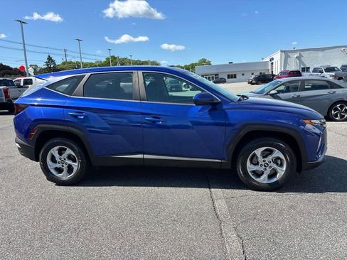 Used 2022 Hyundai Tucson SE AWD/4WD image 2
