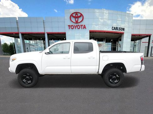 Certified 2023 Toyota Tacoma SR AWD/4WD image 7