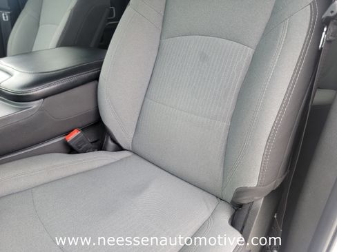 Used 2024 RAM 2500 Big Horn image 17