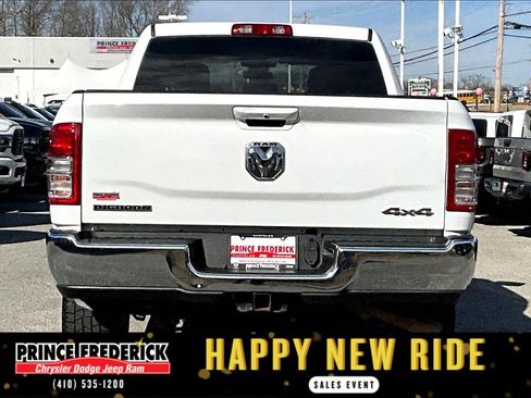 Used 2021 RAM 2500 Big Horn image 4