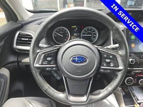 Used 2022 Subaru Forester Limited AWD/4WD image 5
