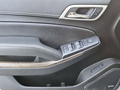 Used 2019 GMC Yukon Denali image 17