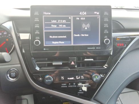 Used 2023 Toyota Camry XSE image 15