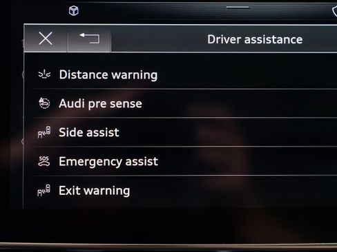 Certified 2023 Audi Q8 Premium w/ Convenience Package AWD/4WD image 18