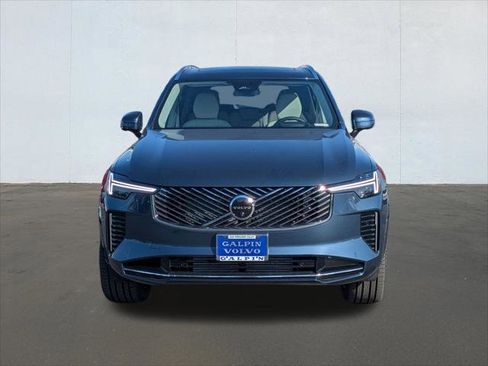 New 2026 Volvo XC90 T8 Ultra w/ Protection Package Premier image 4