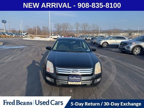 Used 2007 Ford Fusion SEL image 2