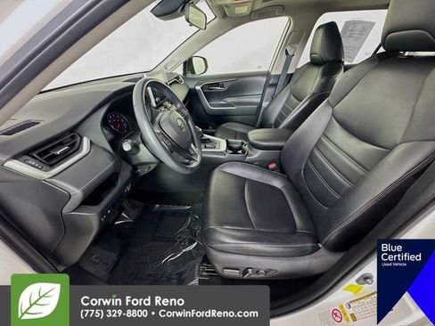 Used 2019 Toyota RAV4 XLE Premium w/ All Weather Liner Package FWD image 22