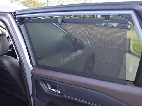 Used 2023 Nissan Rogue SL w/ SL Premium Package FWD image 63