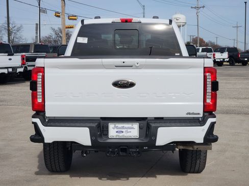 New 2026 Ford F250 Lariat w/ Black Appearance Package image 8