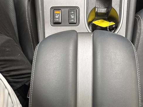 Used 2021 Nissan Murano SL w/ SL Moonroof Package image 12