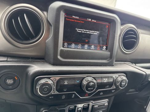 Certified 2022 Jeep Wrangler Unlimited Sport AWD/4WD image 26