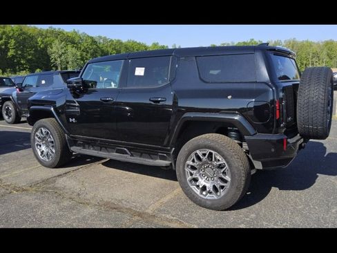 Used 2025 GMC Hummer EV 3X AWD/4WD image 2