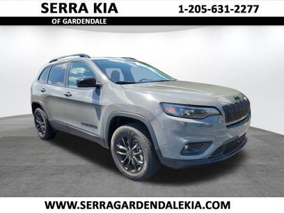 Used 2023 Jeep Cherokee Altitude Lux