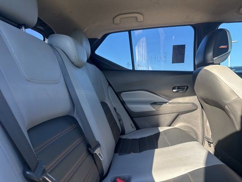 Used 2023 Nissan Kicks SR w/ SR Premium Package image 16