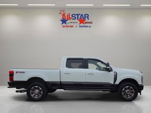 Used 2025 Ford F250 King Ranch w/ FX4 Off-Road Package image 8