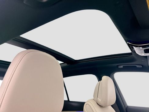Certified 2026 Mercedes-Benz GLC 300 4MATIC image 17