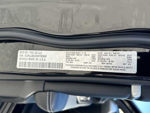 New 2025 Jeep Grand Cherokee L Limited w/ Black Appearance Package RWD image 32